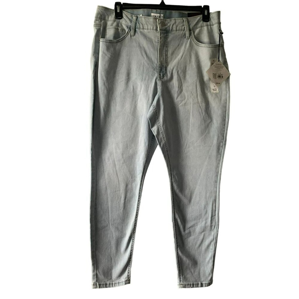 Ava & Viv High-Rise Skinny Jeans Size 18R Light Wash